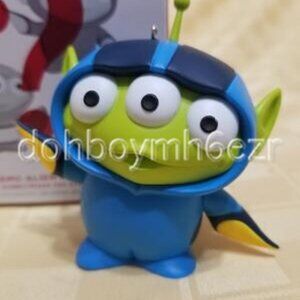 Hallmark 2022 Finding Nemo Alien Remix Surprise Disney Toy Story Ornament Dory